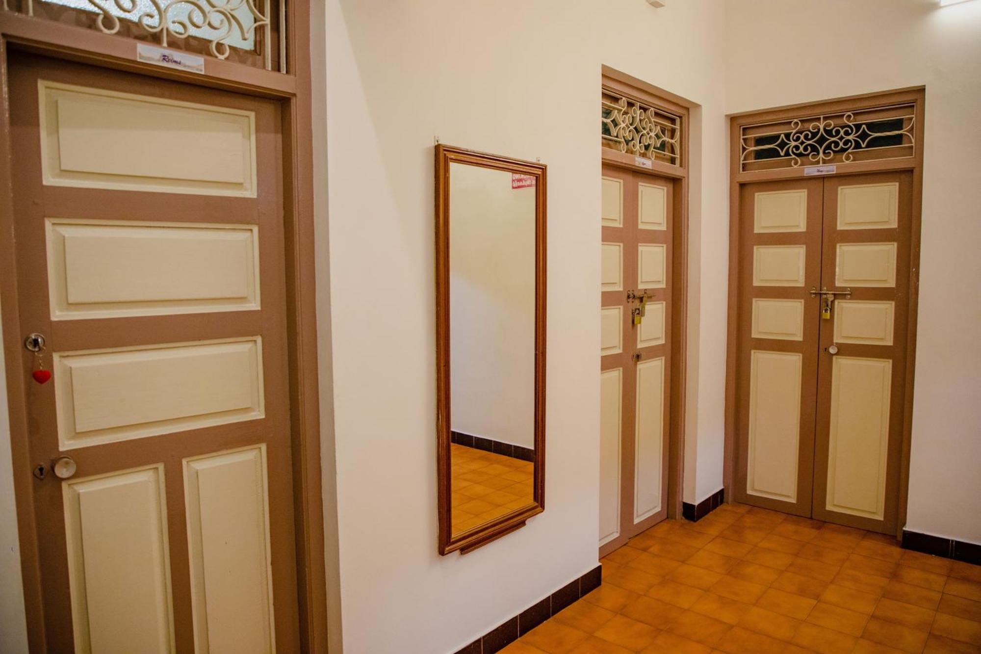 Maison Blanche Near Rock Beach بونديتْشيري المظهر الخارجي الصورة