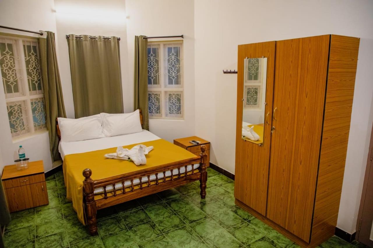 Maison Blanche Near Rock Beach بونديتْشيري المظهر الخارجي الصورة